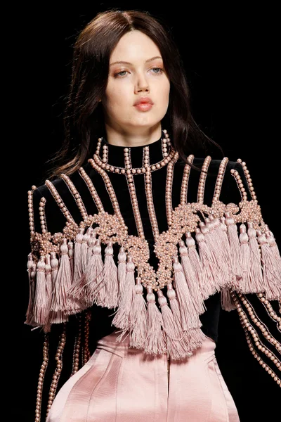 Look 61